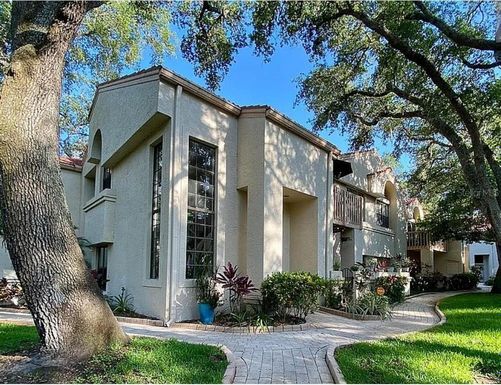 247 LOS PRADOS DRIVE UNIT 1123