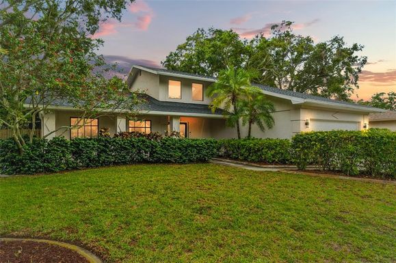 2272 ADAM COURT