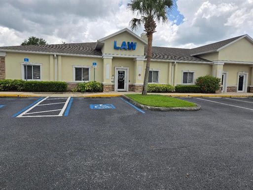 5476 LITHIA PINECREST ROAD