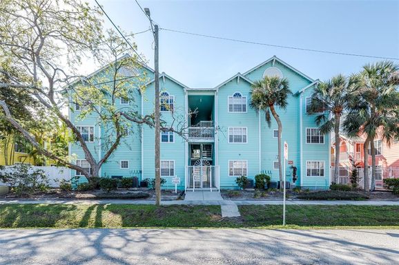 3002 W CLEVELAND STREET UNIT B9