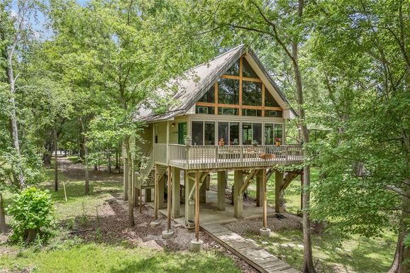 174 SW MERIDIAN COURT