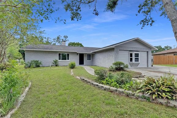 1237 OAK VALLEY DR