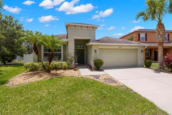 8709 DEEP MAPLE DRIVE