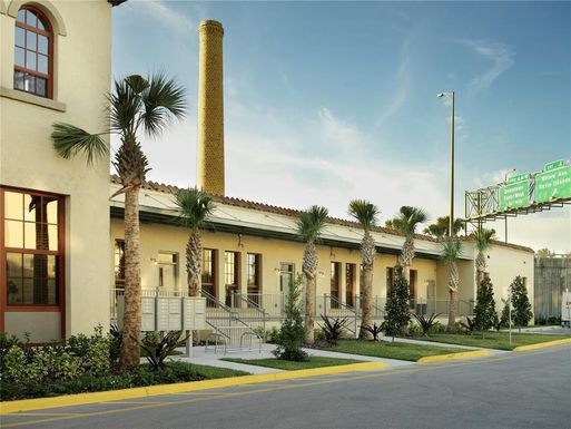 1501 W HORATIO STREET UNIT 119