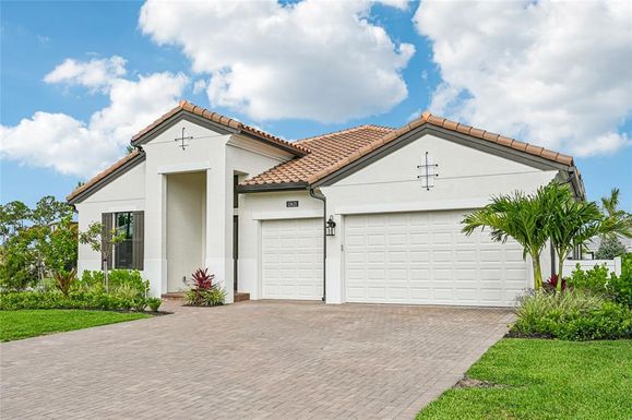 13621 LE CHRISTINE DRIVE