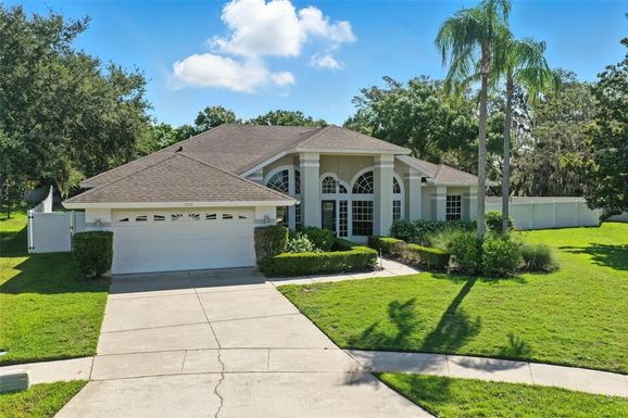7819 CANYON LAKE CIRCLE