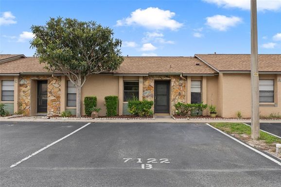 7122 BARCLAY AVENUE UNIT B