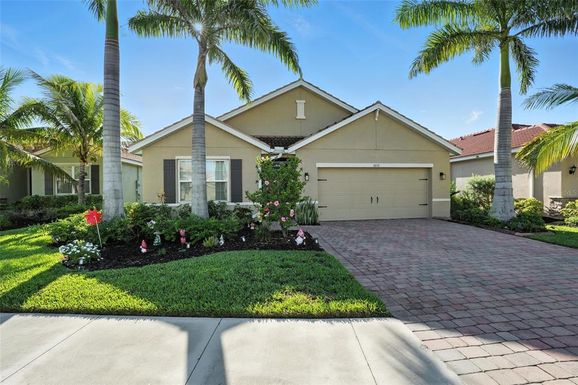 3215 BIRCHIN LANE