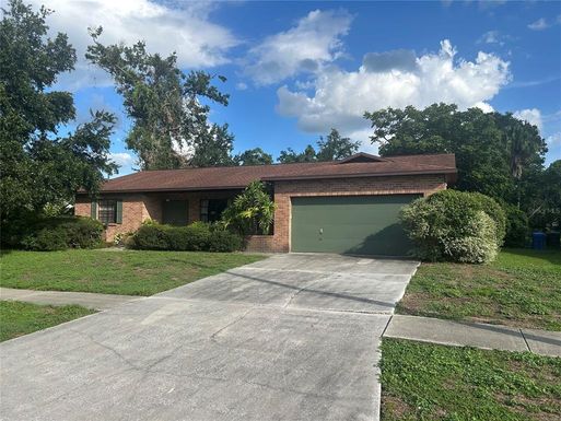 1813 LAUREL OAK DRIVE