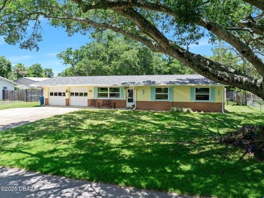 1505 VALENCIA AVENUE