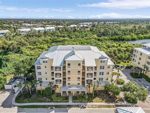 8541 AMBERJACK CIRCLE UNIT 202