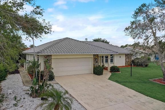 10 STONE MOUNTAIN BOULEVARD