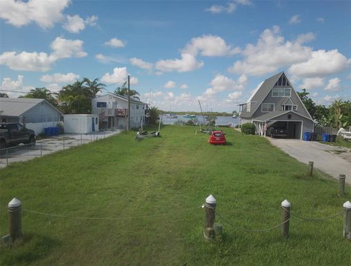 3322 W SHELL POINT ROAD UNIT B