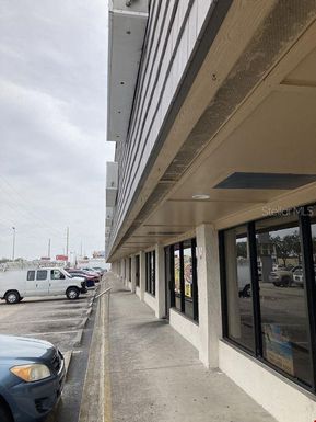 2395 TAMIAMI TRAIL UNIT 208