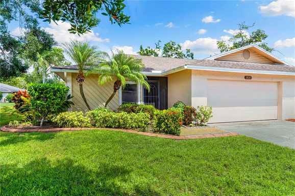 3530 WILKINSON WOODS DRIVE UNIT 14