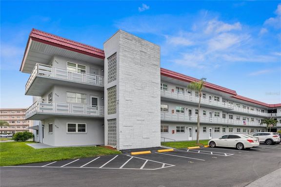 5660 80TH STREET N UNIT B106