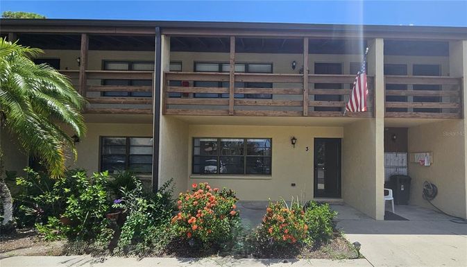 8 QUAILS RUN BOULEVARD UNIT 3