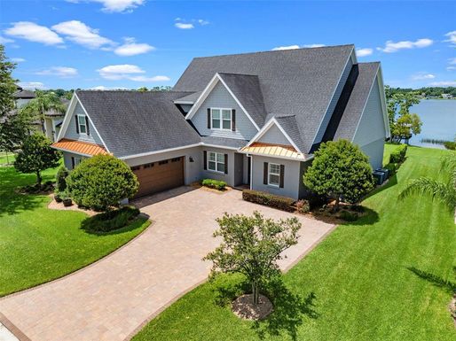 1836 WOODPOINTE DRIVE