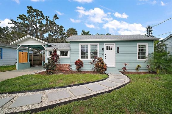 716 N ROCKINGHAM AVENUE