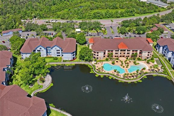 1640 VILLA CAPRI CIRCLE UNIT 206