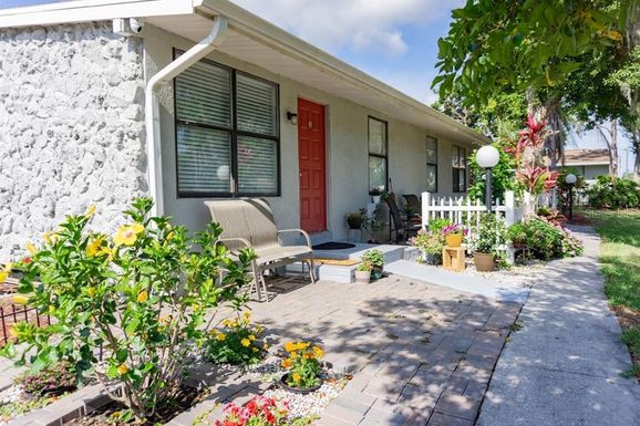 1400 STRAWBERRY PLACE UNIT 46