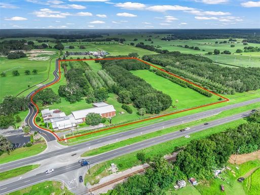 17950 S US HIGHWAY 301