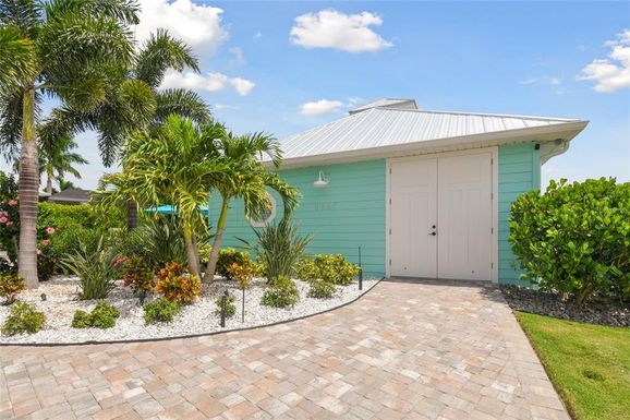 8337 SW SAND CRANE CIRCLE