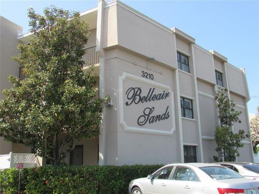 3210 GULF BOULEVARD UNIT 301