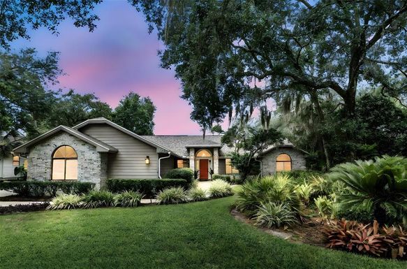 518 STEPHANIE COURT
