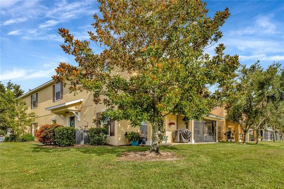 4703 SOMERSET HILL LANE