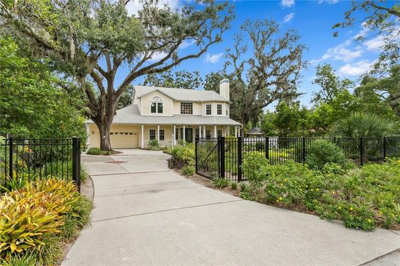 11923 RIVERHILLS DRIVE