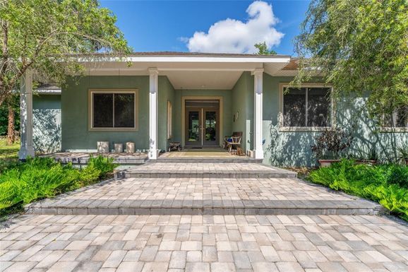 32511 COUNTY ROAD 437