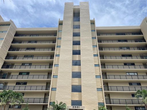 2621 COVE CAY DRIVE UNIT 206