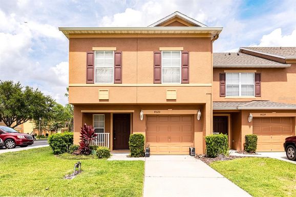 4020 PITCH PINE CIRCLE