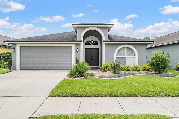 2208 CATTLEMAN DRIVE