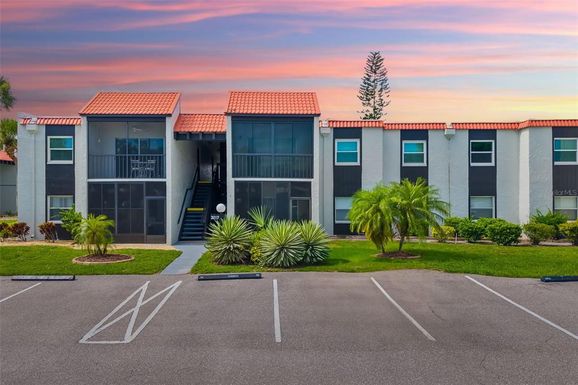 3217 BENEVA ROAD UNIT 204
