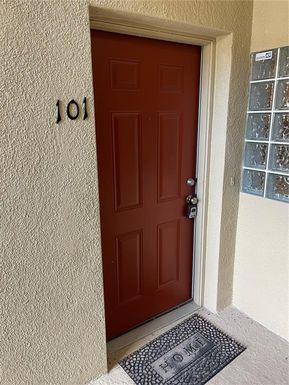 6022 PORTSDALE PLACE UNIT 101