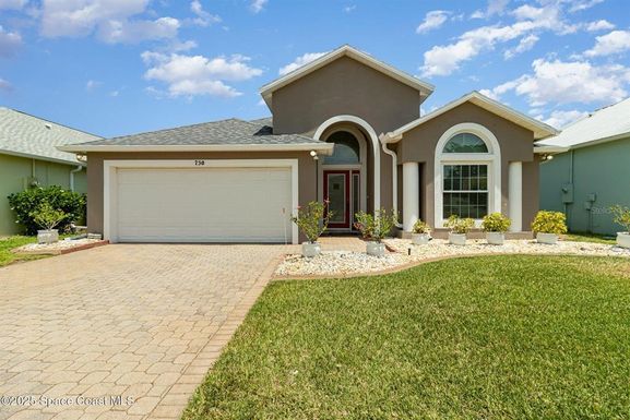 730 SUNSET LAKES DRIVE