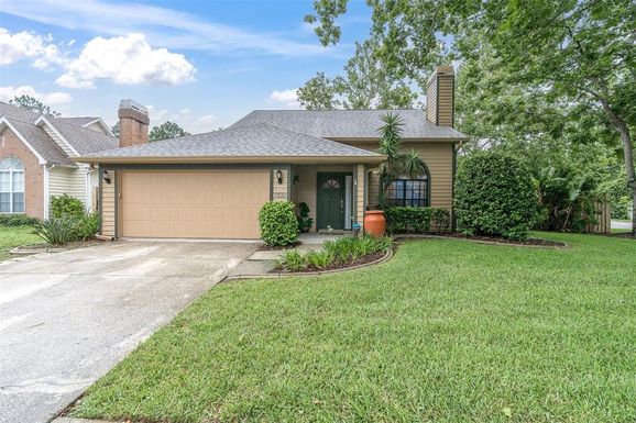 7230 HUMMINGBIRD LANE