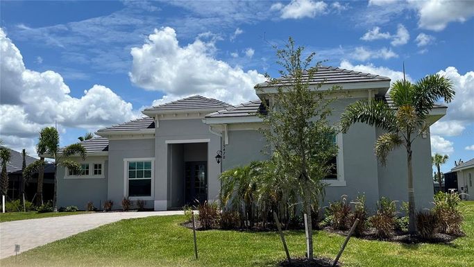 15478 HACKBERRY COURT