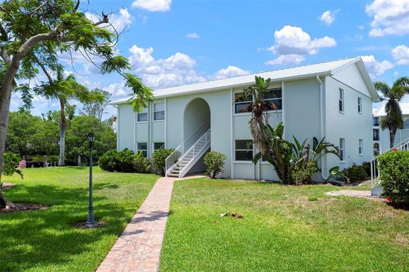 522 PINE AVENUE UNIT 7D