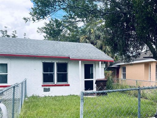 110 W ORANGE AVENUE UNIT 1