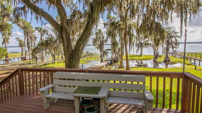 7925 NE 221ST STREET