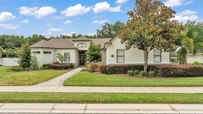 5653 HILLSIDE LANDINGS ROAD