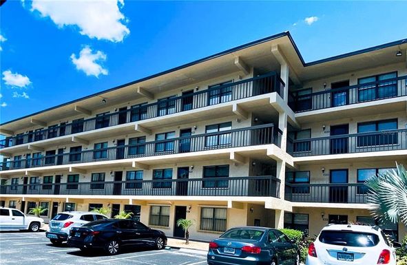 515 30TH AVE W UNIT H401