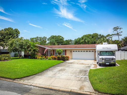 1132 GERSHWIN DRIVE
