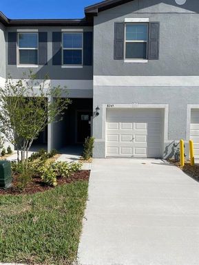 8245 CRESCENT OAKS DRIVE