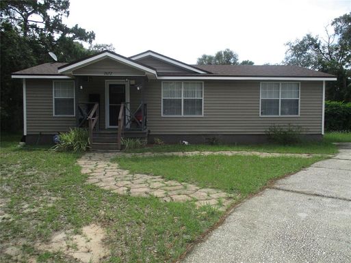 2672 MAGNOLIA CIRCLE