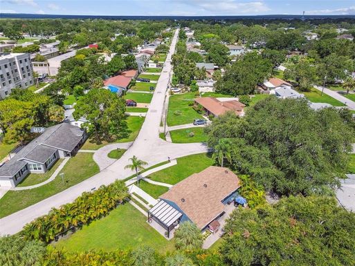 4403 W BAY COURT AVENUE