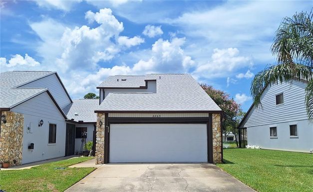 2263 DEERWOOD DRIVE